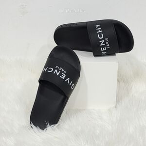 Givenchy Kids Slides Black Logo Sandals Size EU 31 US 13 Designer
